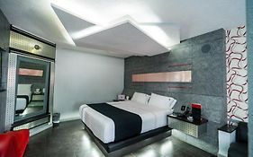 Kuboz Motor Hotel (Motel y Hotel)